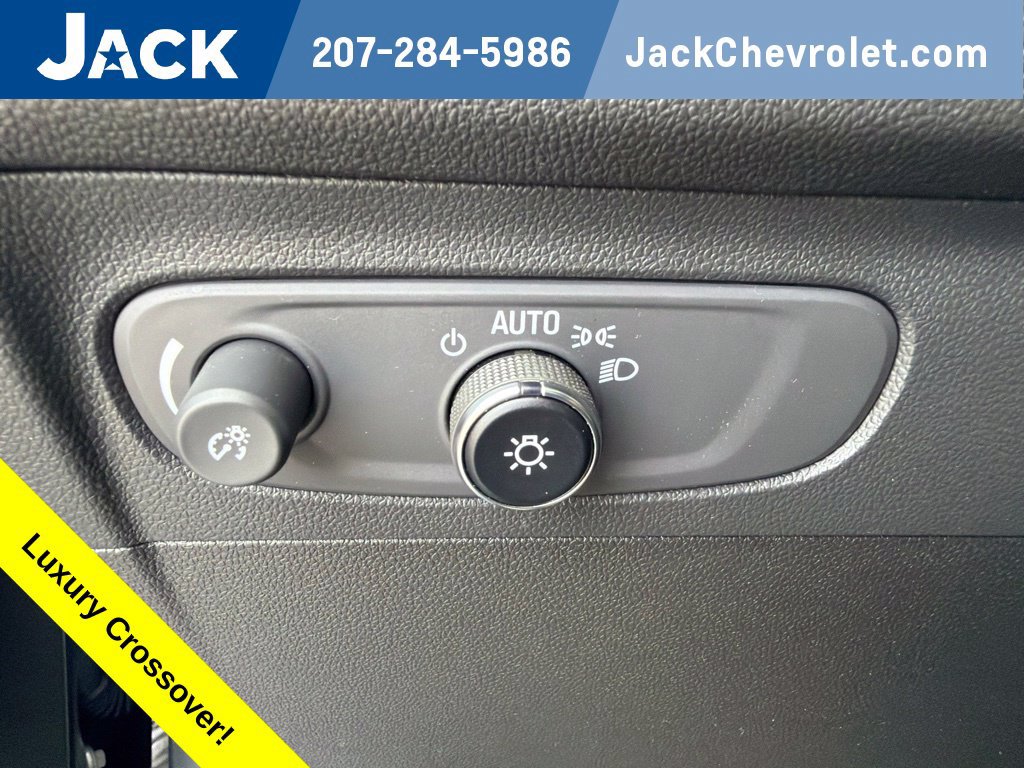 Used 2023 Buick Envision Essence AWD/4WD image 25