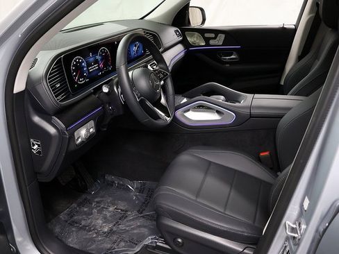 Certified 2026 Mercedes-Benz GLE 450 4MATIC image 11