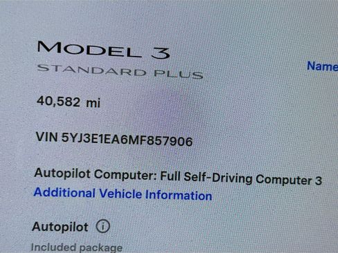 Used 2021 Tesla Model 3 Standard Range Plus image 16