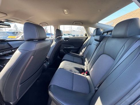 Used 2018 Honda Clarity Base image 15