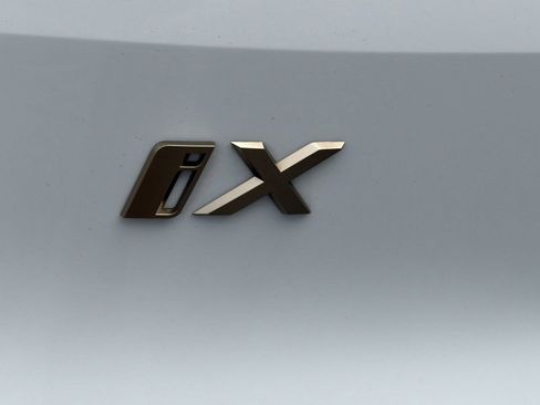 Certified 2023 BMW iX xDrive50 w/ Premium Package AWD/4WD image 32