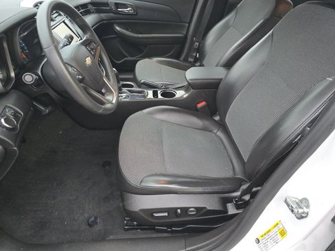 Used 2015 Chevrolet Malibu LT w/ Power Convenience Package image 16