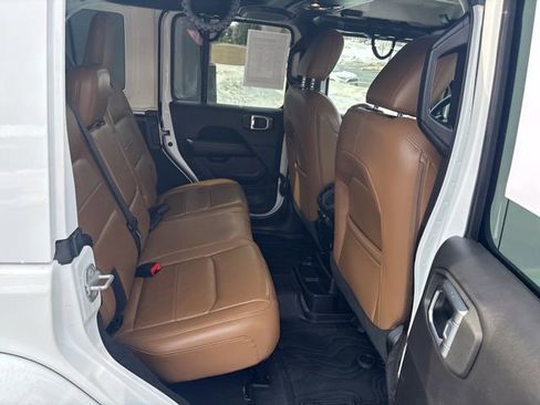 Used 2021 Jeep Wrangler Unlimited Sahara w/ Cold Weather Group image 14