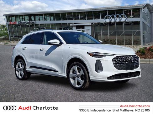 New 2026 Audi Q5 Premium Plus image 1