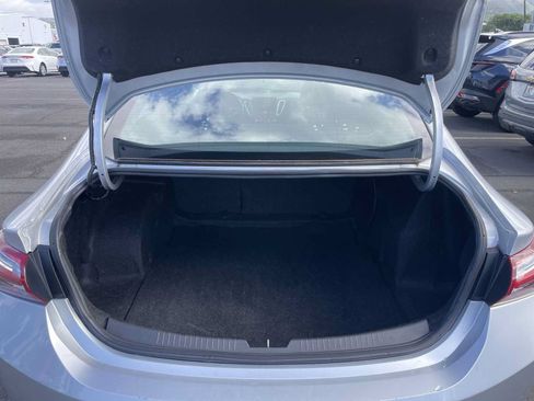 Used 2022 Chevrolet Malibu LT FWD image 19