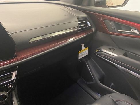 New 2026 Chevrolet Traverse Z71 w/ Enhanced Driving Package image 18