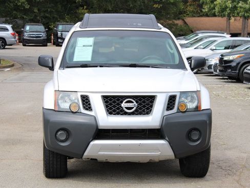 Used 2009 Nissan Xterra S image 2