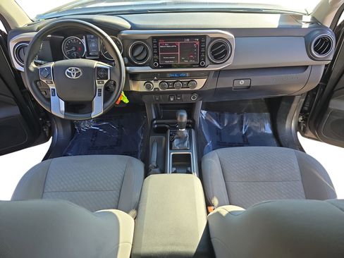 Used 2021 Toyota Tacoma SR5 image 9