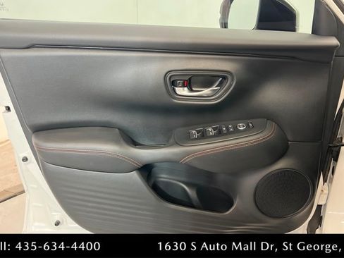 Used 2025 Honda HR-V Sport image 14