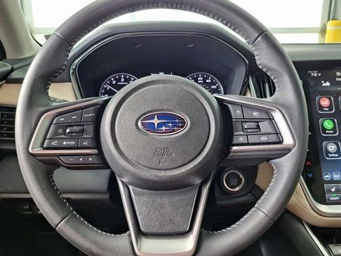 Used 2023 Subaru Outback Premium AWD/4WD image 10