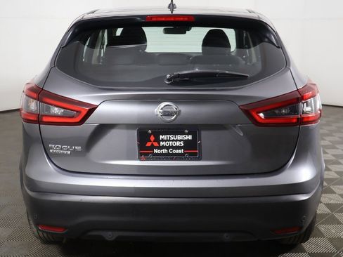 Used 2020 Nissan Rogue Sport S image 9
