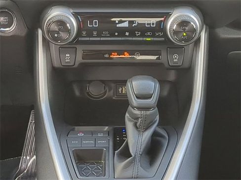 Certified 2025 Toyota RAV4 XLE image 19