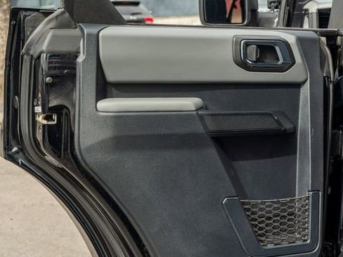 Used 2021 Ford Bronco Big Bend image 35