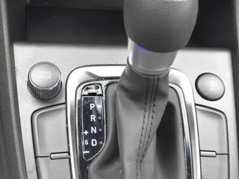 Used 2023 Hyundai Kona SEL image 34