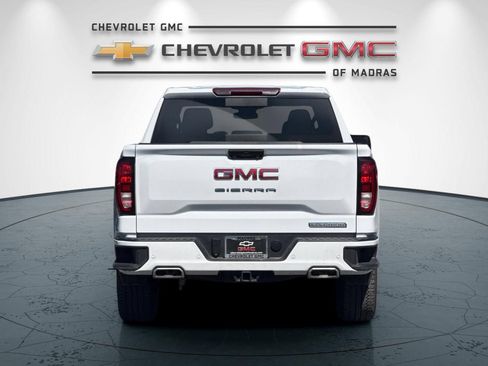 Used 2025 GMC Sierra 1500 Elevation w/ Elevation Premium Package AWD/4WD image 4