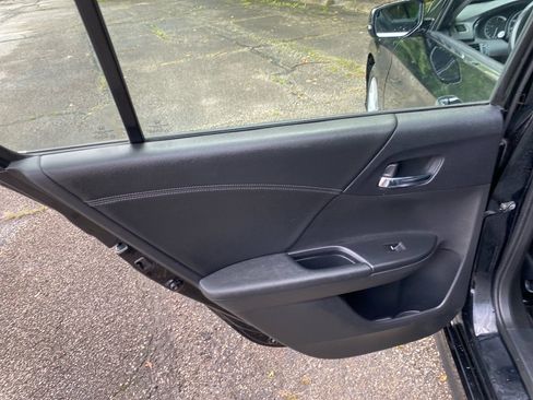 Used 2013 Honda Accord EX-L image 21