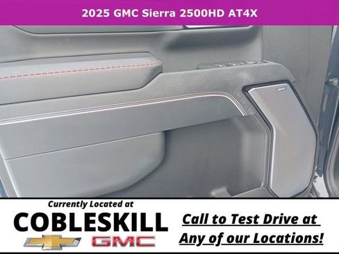 Used 2025 GMC Sierra 2500 AT4X w/ AT4X AEV Edition image 20