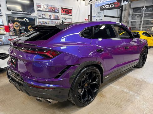 Used 2023 Lamborghini Urus Performante image 5