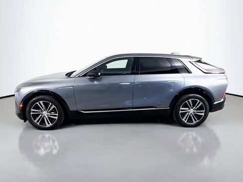 Used 2023 Cadillac Lyriq 2WD image 6