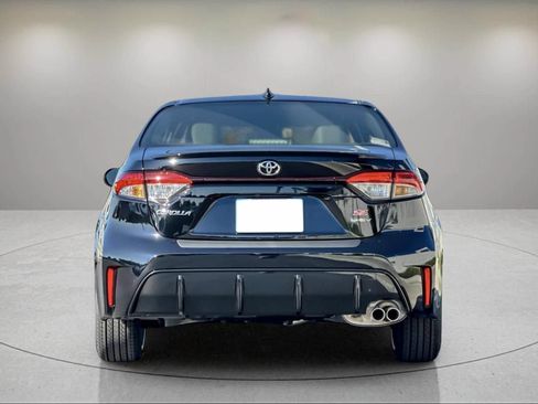 New 2026 Toyota Corolla SE FWD image 4