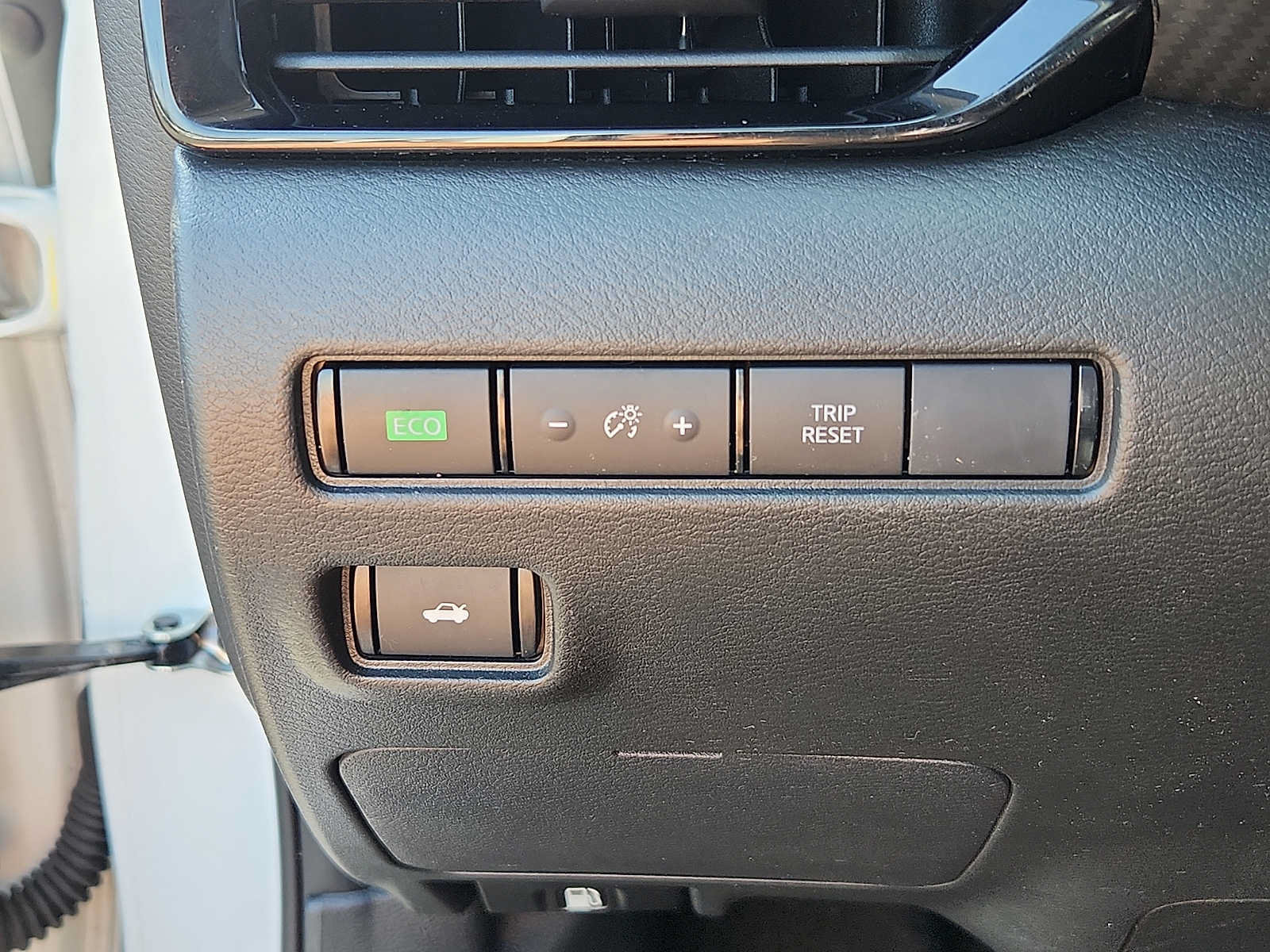 Used 2023 Nissan Sentra SV FWD image 24