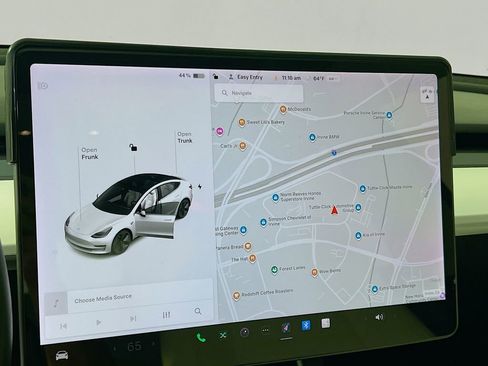 Used 2019 Tesla Model 3 Mid Range RWD image 13