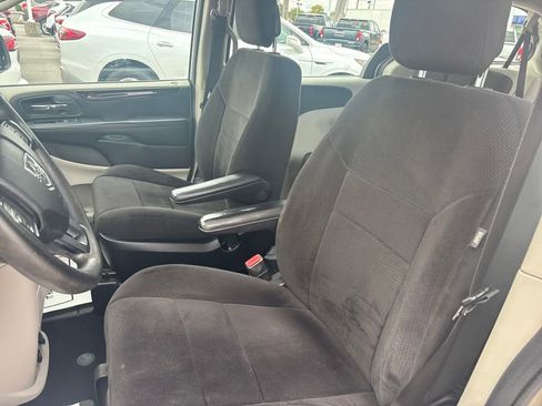 Used 2013 Dodge Grand Caravan American Value Package image 13
