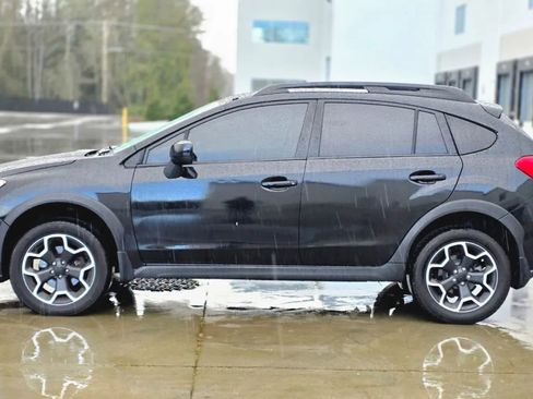 Used 2013 Subaru Crosstrek 2.0i Limited w/ Popular Pkg 2 image 2