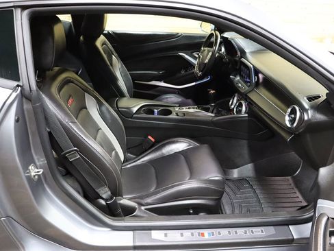 Used 2021 Chevrolet Camaro SS image 64