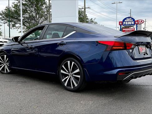 Used 2021 Nissan Altima 2.0 SR FWD image 4