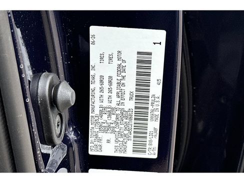New 2026 Toyota Tundra Limited w/ TRD Off-Road Package AWD/4WD image 32