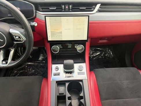 Used 2021 Jaguar F-PACE SVR AWD/4WD image 15