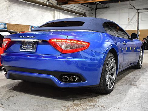 Used 2015 Maserati GranTurismo Convertible RWD image 7