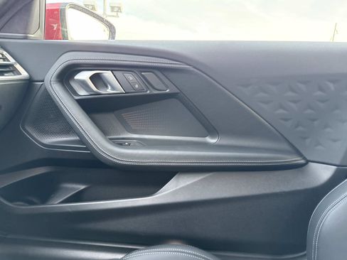 Used 2025 BMW 230i Coupe image 19