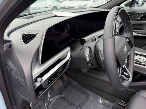 Used 2024 Cadillac Lyriq Sport w/ LPO, Floor Liner Package AWD/4WD image 11