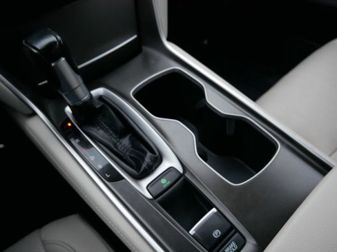Used 2020 Honda Accord EX-L image 24