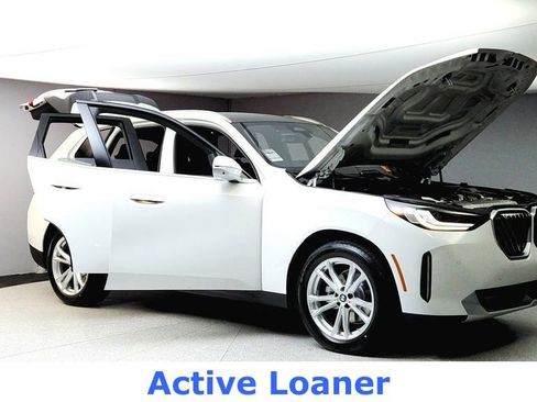 Used 2025 BMW X3 xDrive30i w/ Premium Package AWD/4WD image 9