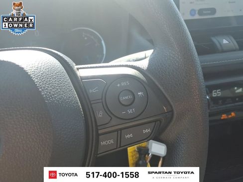Used 2025 Toyota RAV4 LE AWD/4WD image 18