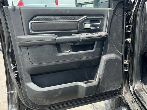 New 2025 RAM 2500 Big Horn AWD/4WD image 10