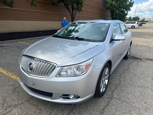 Used 2011 Buick LaCrosse CXS w/ Driver Confidence Package FWD image 9