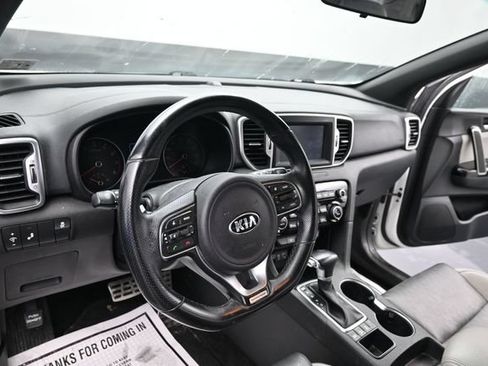 Used 2019 Kia Sportage EX w/ EX Sport Appearance Package AWD/4WD image 18
