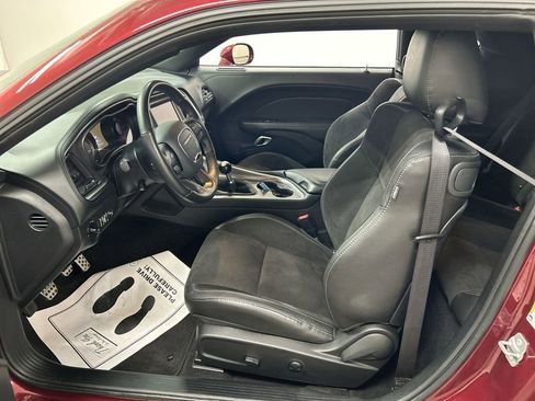 Used 2022 Dodge Challenger R/T w/ Plus Package RWD image 9
