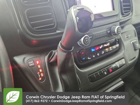 Used 2025 RAM ProMaster 2500 FWD image 28
