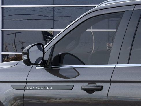 New 2025 Lincoln Navigator Black Label image 20