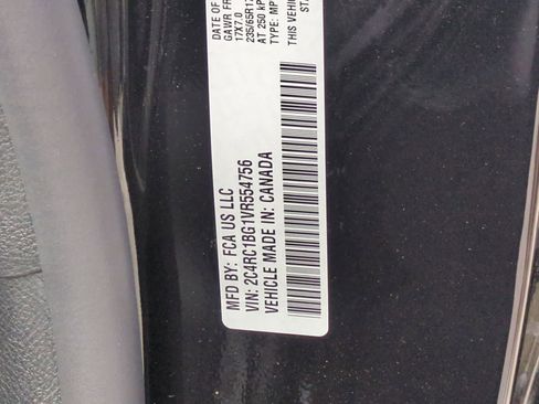 New 2027 Chrysler Pacifica Select FWD image 35