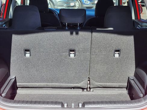 Certified 2025 Kia Soul S image 37