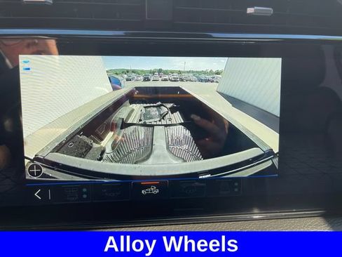 Used 2024 GMC Sierra 2500 Denali w/ Technology Package AWD/4WD image 20