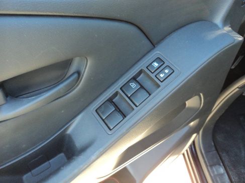 Used 2022 Nissan Frontier S w/ Technology Package image 13