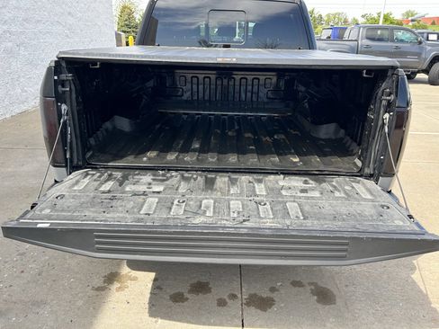 Used 2017 Ford F150 XLT w/ Equipment Group 302A Luxury RWD image 19