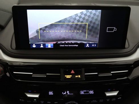 Used 2026 Acura MDX SH-AWD image 23